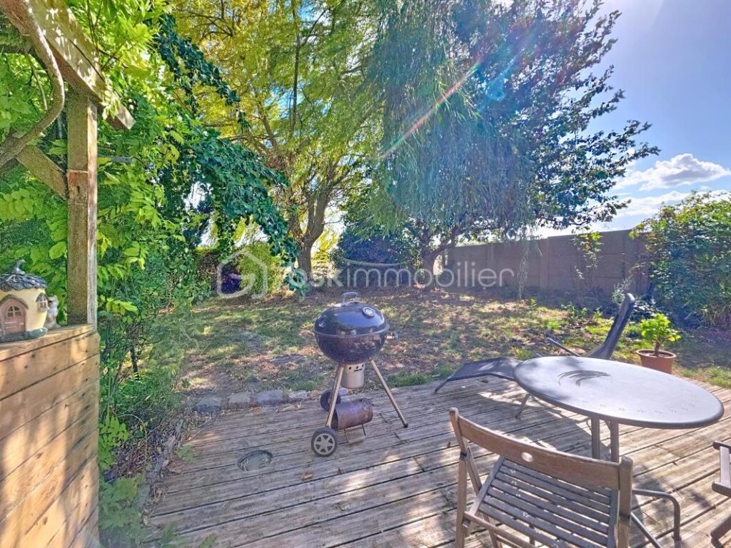 Maison individuelle, atypique – 5 pièces – 3 chambres – 118 m²