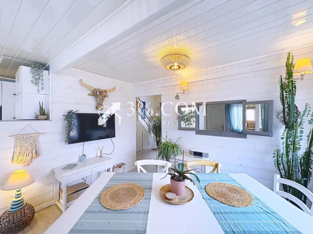 Charmant chalet 7 pièces de 112 m2 en pleine propriété – jar – 7 pièces – 5 chambres – 111 m²