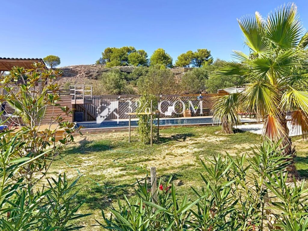 Belle maison contemporaine 6 pièces de 148 m2 avec piscine – 6 pièces – 4 chambres – 148 m²