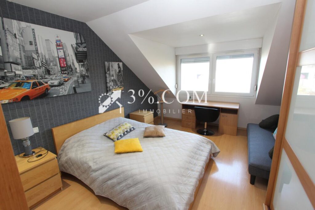 Appartement 5 pièces 176 m2 – 5 pièces – 4 chambres – 176 m²