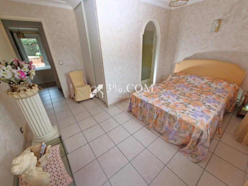 Villa spacieuse avec sous-sol total – 5 pièces – 3 chambres – 145 m²
