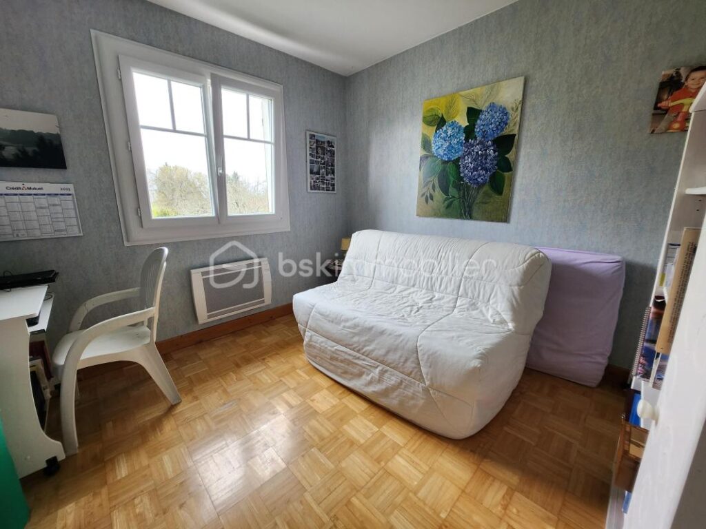 Magnifique Pavillon sur sous sol quartier Montapins à Nevers – 5 pièces – 4 chambres – 117 m²