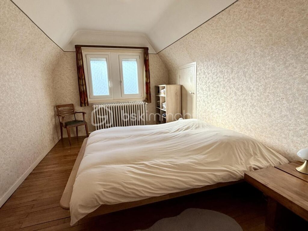 Maison individuelle 4 chambres, vue dominante – 5 pièces – 4 chambres – 99 m²