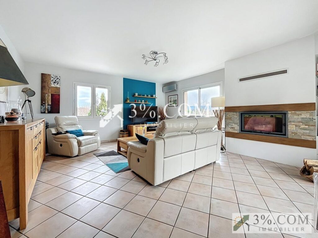 Maison 150,59 m2 habitables avec sous-sol et piscine dans se – 5 pièces – 4 chambres – 150 m²