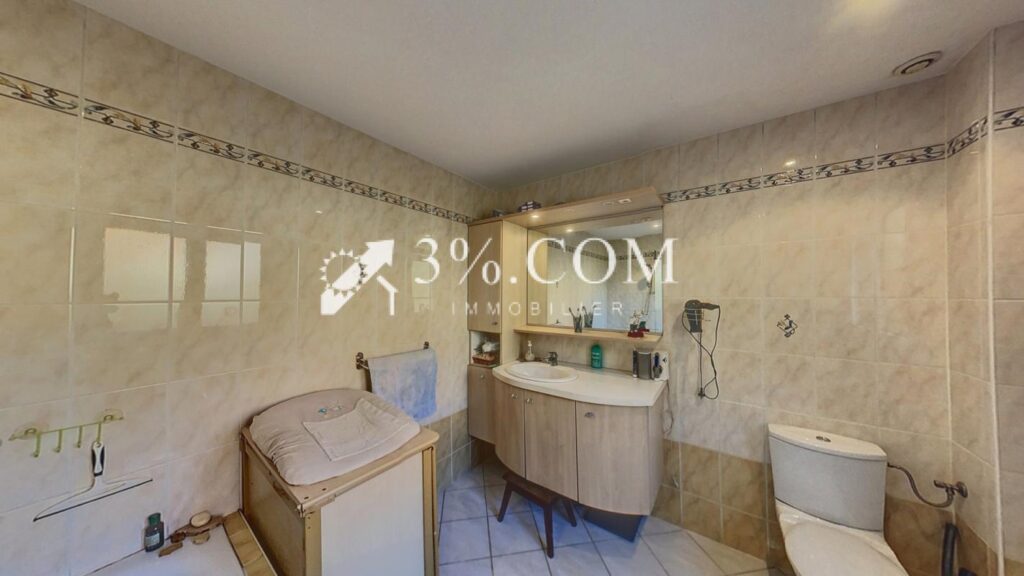 Jolie Maison à vendre bénéficiant d’une belle vue sur les va – 5 pièces – 3 chambres – 129 m²