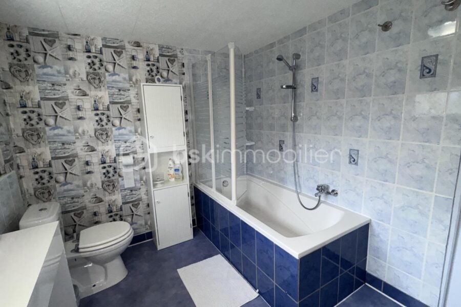 Maison à vendre à Montherme