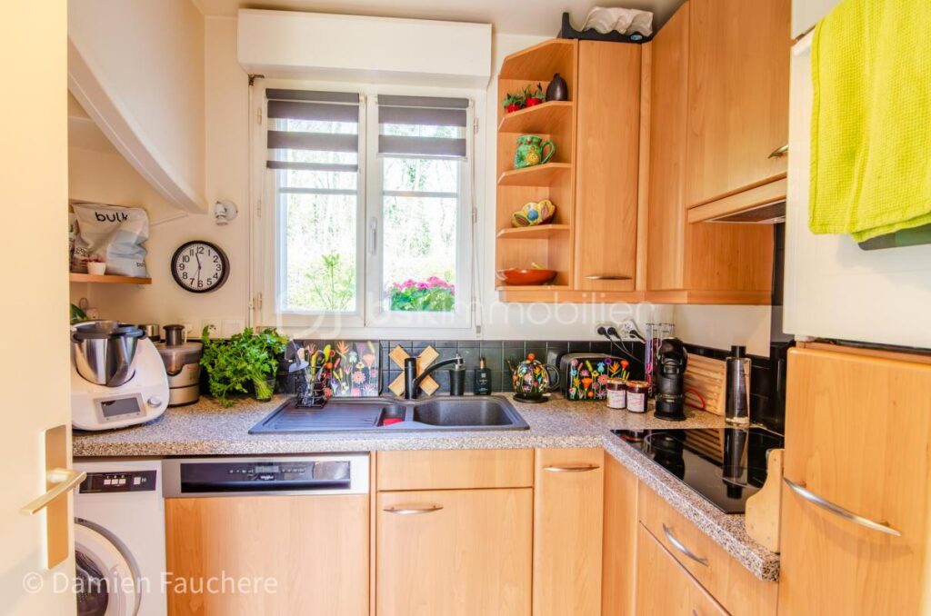 Aux JONCHERETTES ! Maison 75m², 3 Chambres, Parkings et JARDIN avec vue sur Forêt ! – 4 pièces – 3 chambres – 75 m²