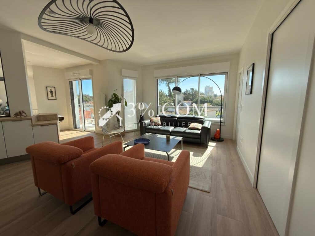 A VENDRE ROYAN PONTAILLAC – APPARTEMENT de 76 m2 – DERNIER E – 3 pièces – 1 chambre – 76 m²