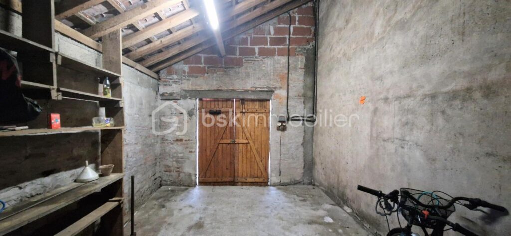 Emplacement privilégié – Maison à rénover – Fort potentiel – Proche plage et Vélodyssée – 4 pièces – 2 chambres – 98 m²