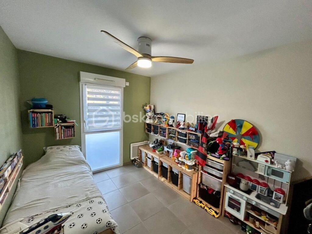 Super T3 garage double parking piscine – 3 pièces – 2 chambres – 64 m²