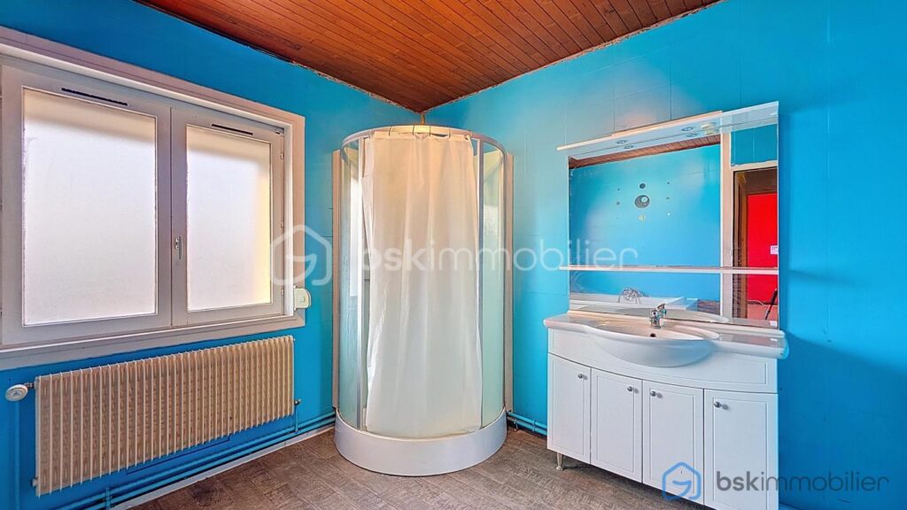 Maison 3 chambres 1 bureau jardin garage – 7 pièces – 3 chambres – 107 m²