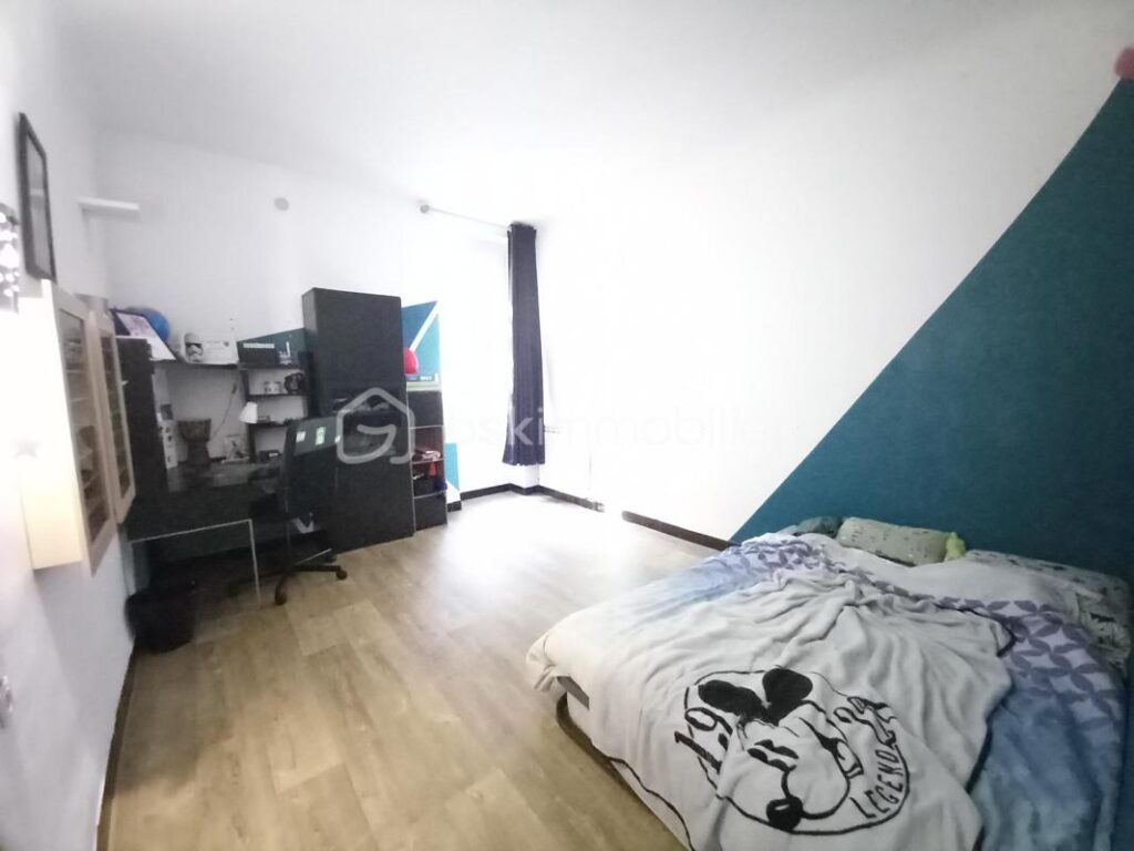 Rare vigneron dans le centre-ville avec jardin et 4 chambres – 5 pièces – 4 chambres – 150 m²