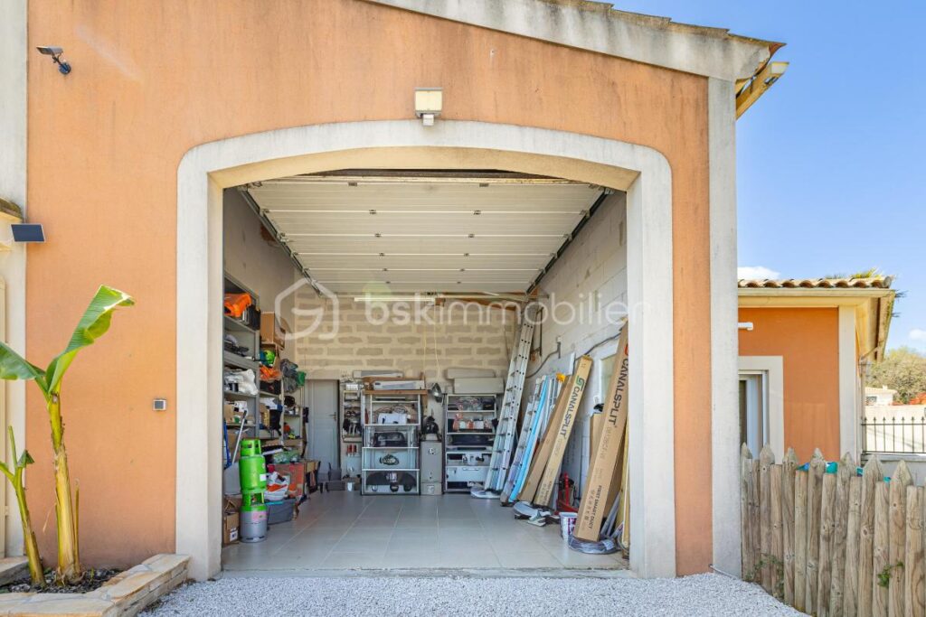 Propriété d’exception 337 m² – 5 dépendances – Revenus locatifs – DPE A – 9 pièces – 8 chambres – 337 m²