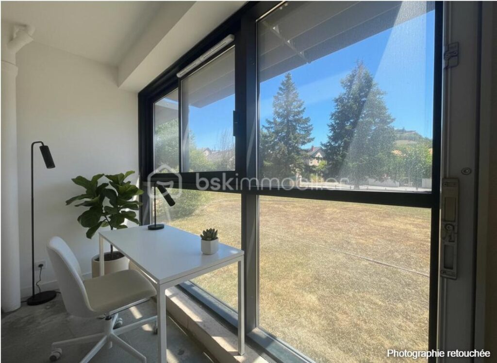 APPARTEMENT 3 PIÈCES – 58 m² + PARKING + CAVE – 3 pièces – 2 chambres – 59 m²