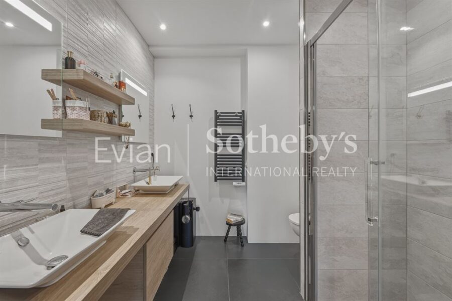 Appartement à vendre à Amphion les bains
