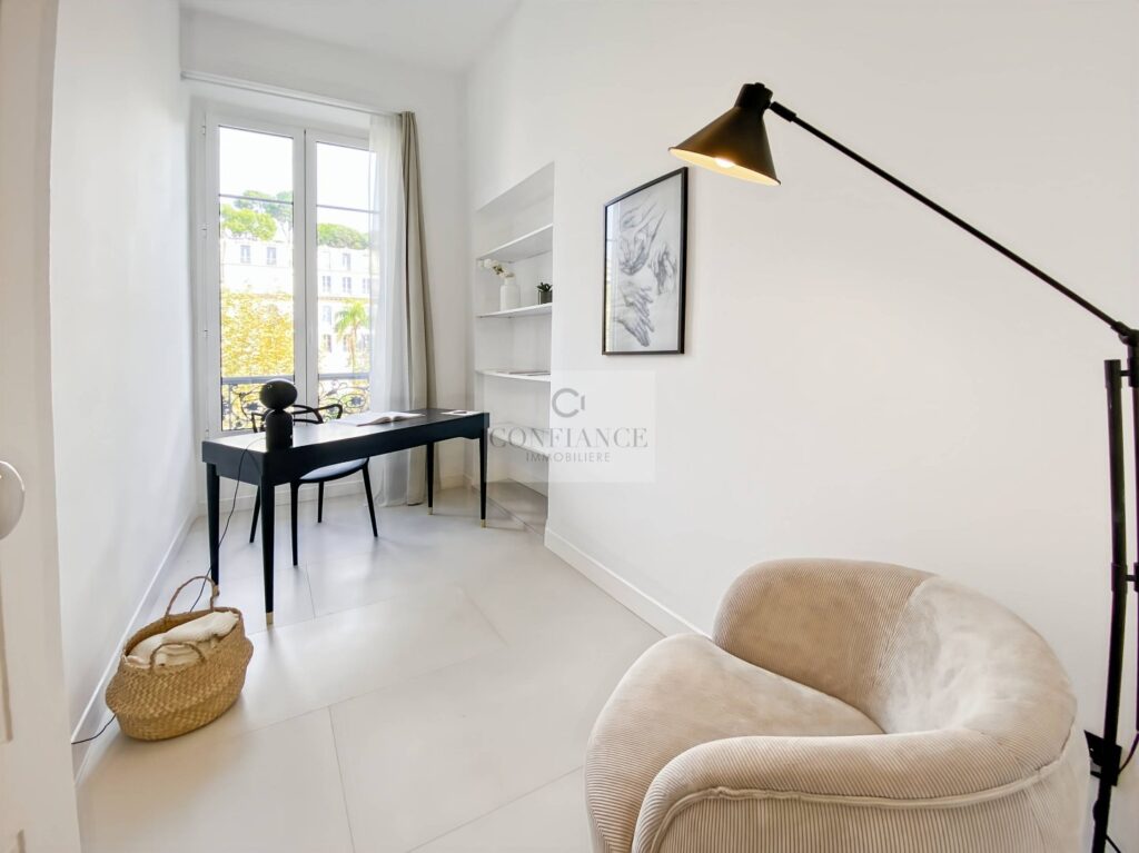 Appartement rénové – 5 pièces – 4 chambres – 194 m²