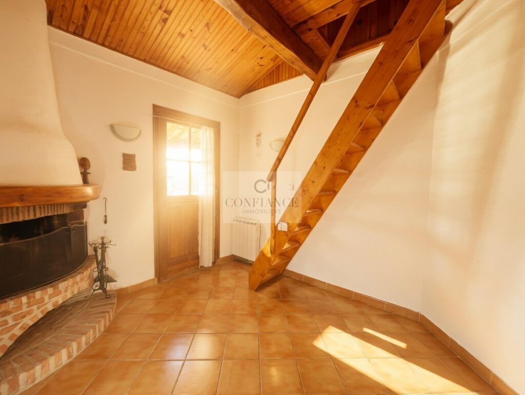 Maison – 5 pièces – 4 chambres – 80 m²