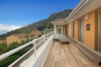 Appartement – 3 pièces – 2 chambres – 75 m²