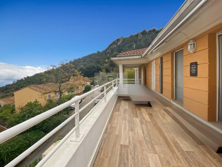 Appartement – 3 pièces – 2 chambres – 75 m²