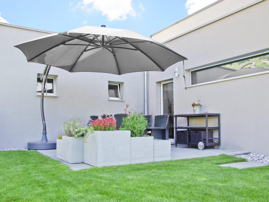 Villa contemporaine avec piscine à Fully ! – NR pièces – 5 chambres – 207 m²