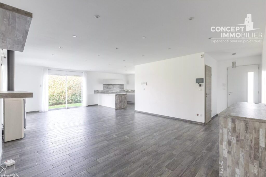 EXCLUSIVITÉ – Maison individuelle plain-pied proche Luxembourg et Belgique – 5 pièces – 3 chambres – 126 m²