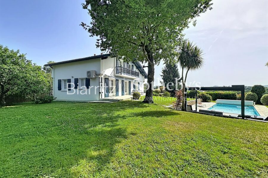 Maison à vendre à Arbonne