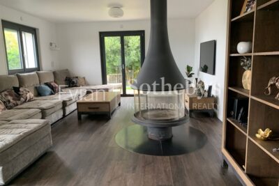 LUGRIN PROPRIETE VUE LAC AU CALME – 7 pièces – 5 chambres – 185 m²