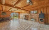 Chalet authentique avec vue panoramique – Propriété de 1,2 hectare – 9 pièces – 5 chambres – 240 m²