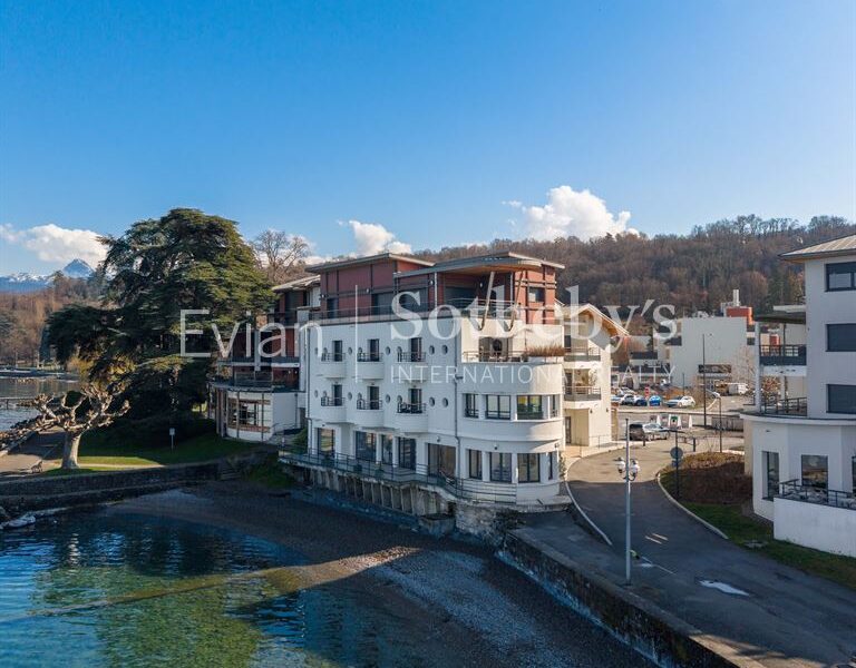 Appartement à vendre à Amphion les bains