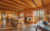 Chalet authentique avec vue panoramique – Propriété de 1,2 hectare – 9 pièces – 5 chambres – 240 m²