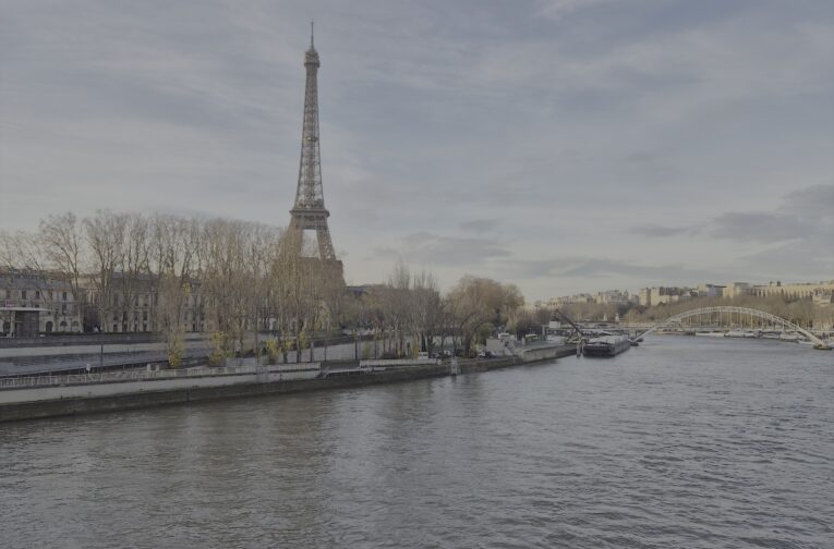 vue Tour Eiffel paris seine