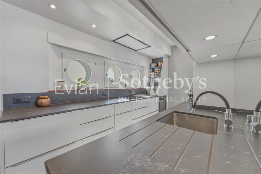 Appartement à vendre à Amphion les bains