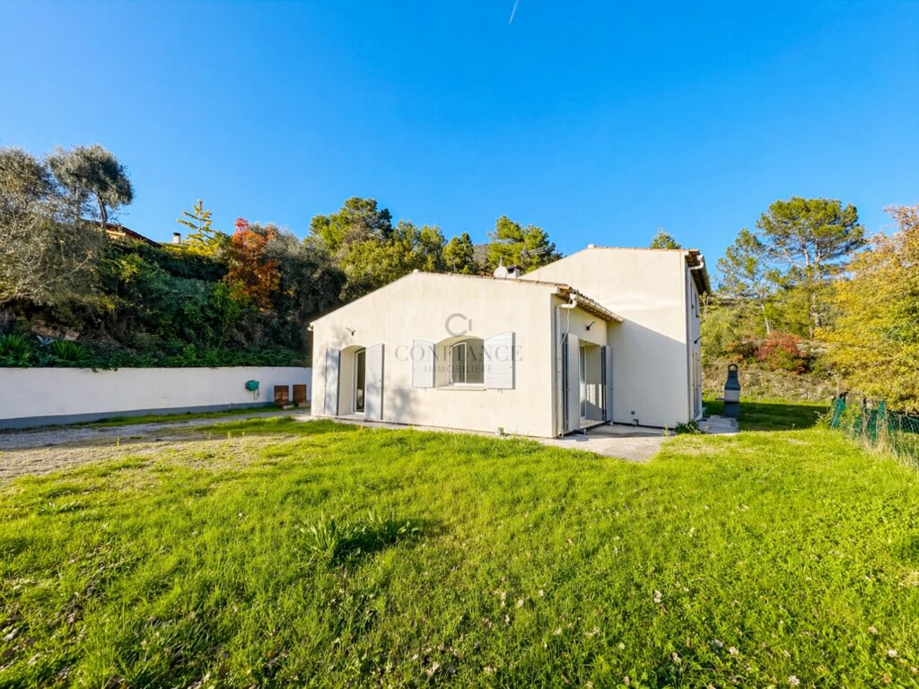 Maison individuelle – 5 pièces – 4 chambres – 140 m²