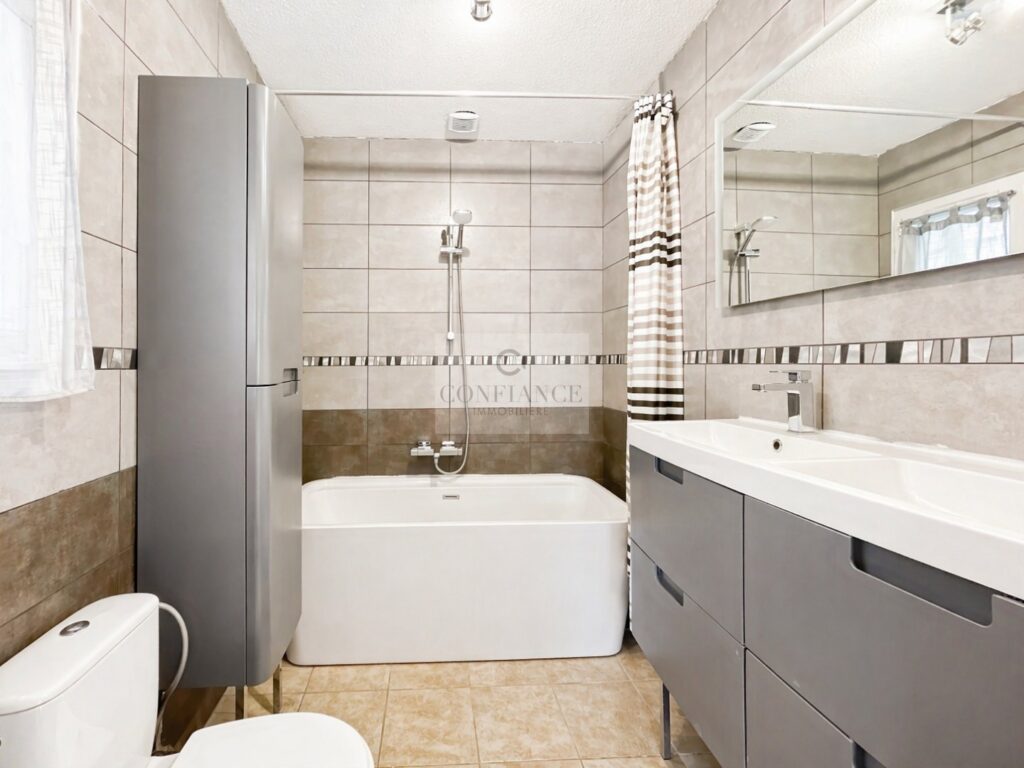 Maison individuelle – 5 pièces – 4 chambres – 140 m²