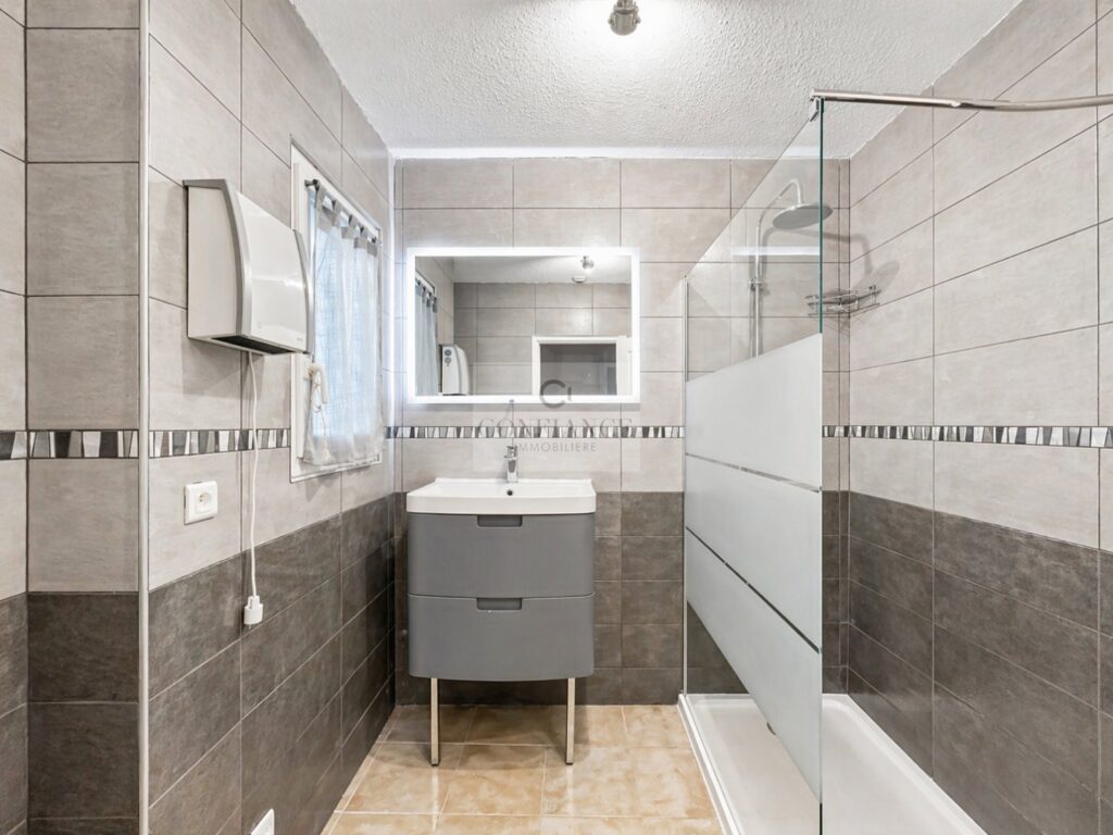 Maison individuelle – 5 pièces – 4 chambres – 140 m²