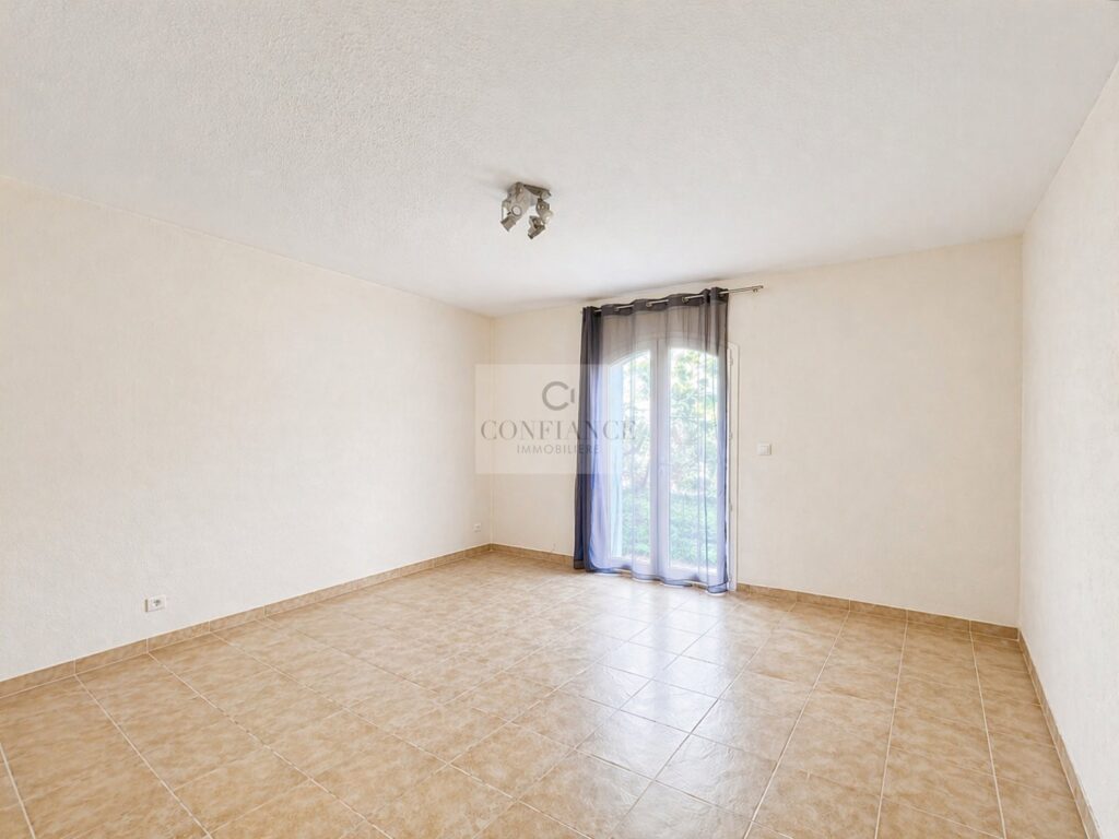 Maison individuelle – 5 pièces – 4 chambres – 140 m²