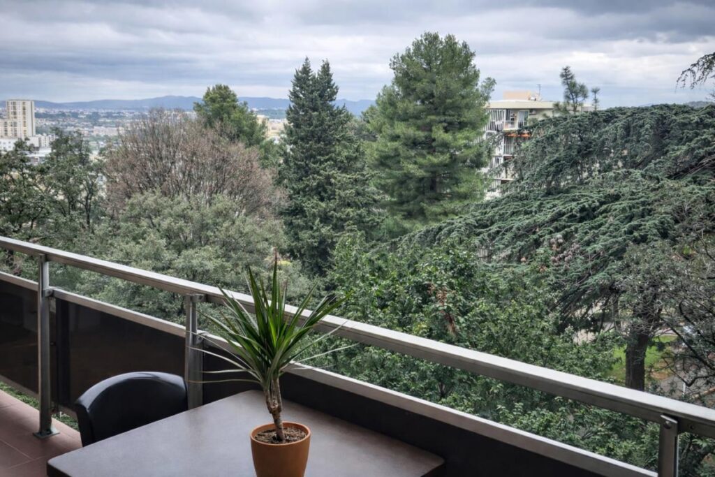 13010 MARSEILLE ST TRONC 5 PIECES HAUTS DE CASTEL ROC – 5 pièces – 3 chambres – 91 m²