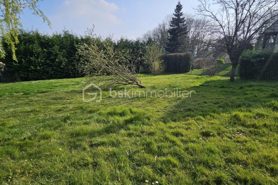 Terrain à vendre à Pommeuse