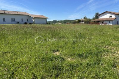 Terrain à vendre à Arancou