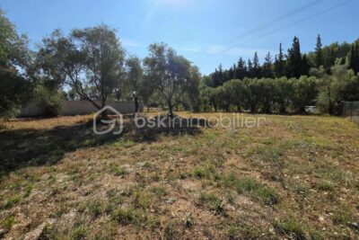Terrain à vendre à Salernes