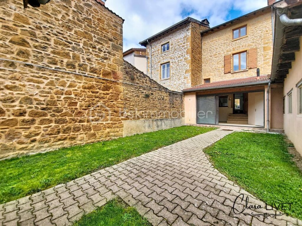 Mieux qu’un appartement : une maison de ville avec jardin & garage à Chessy-les-Mines – 4 pièces – 3 chambres – 147 m²