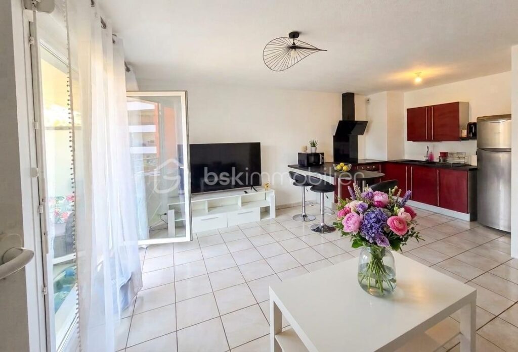 Lumineux, plein sud, terrasse et vue montagnes – 2 pièces – 1 chambre – 47 m²