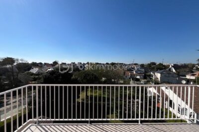 Appartement T4 en dernier étage avec vue dégagée sur PORNICHET – 4 pièces – 3 chambres – 76 m²