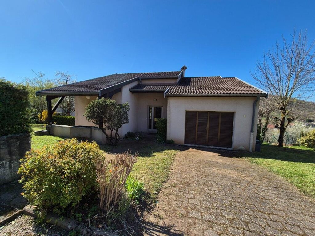 Maison d&rsquo;architecte Echenoz La Meline 5 pièce(s) 138 m2 – 5 pièces – 3 chambres – 138 m²