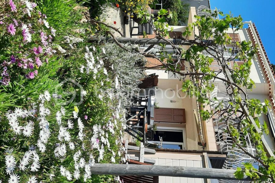 Maison à vendre à Six fours les plages