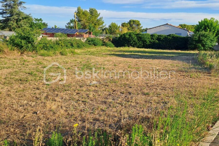 Terrain à vendre à Mus