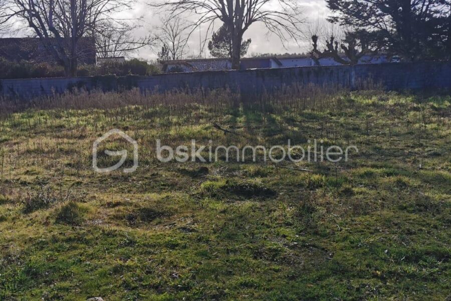 Terrain à vendre à Lesperon