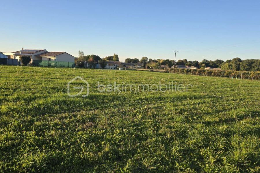 Terrain à vendre à Merignac