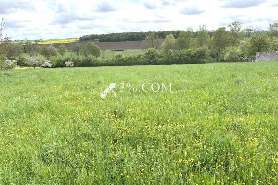 Terrain à vendre à Maixe