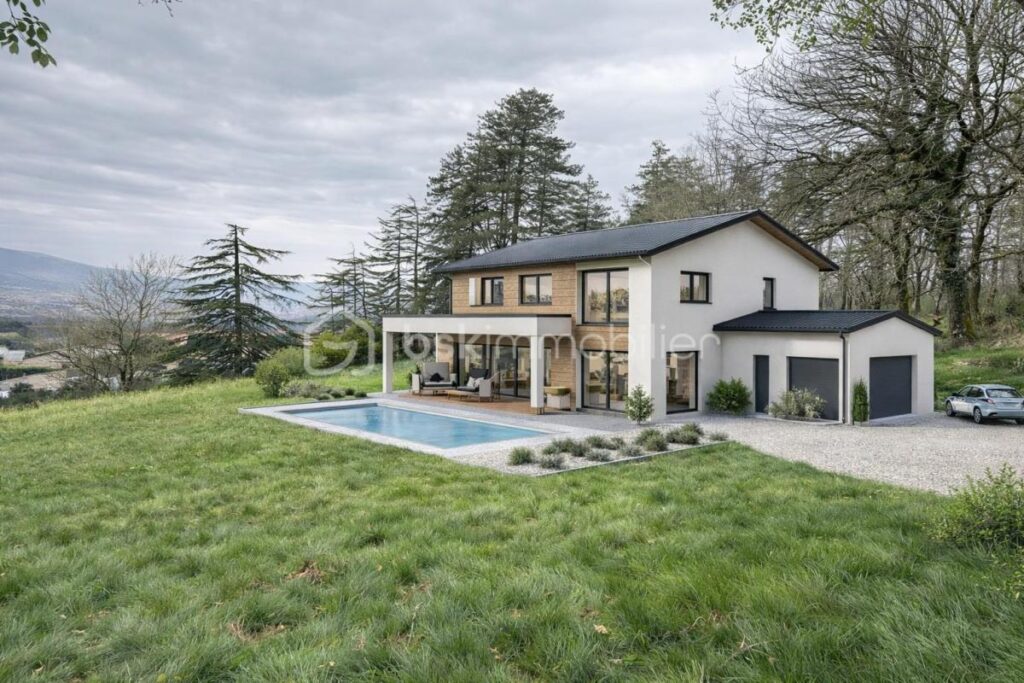 🏡 Terrain constructible avec projet de maison – cadre exceptionnel – NR pièces – NR chambres – 3200 m²